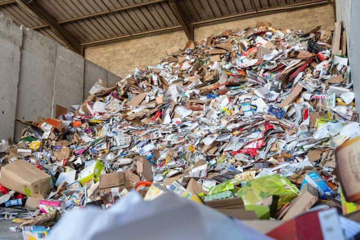 Recyclage de déchets de papier Chaumont